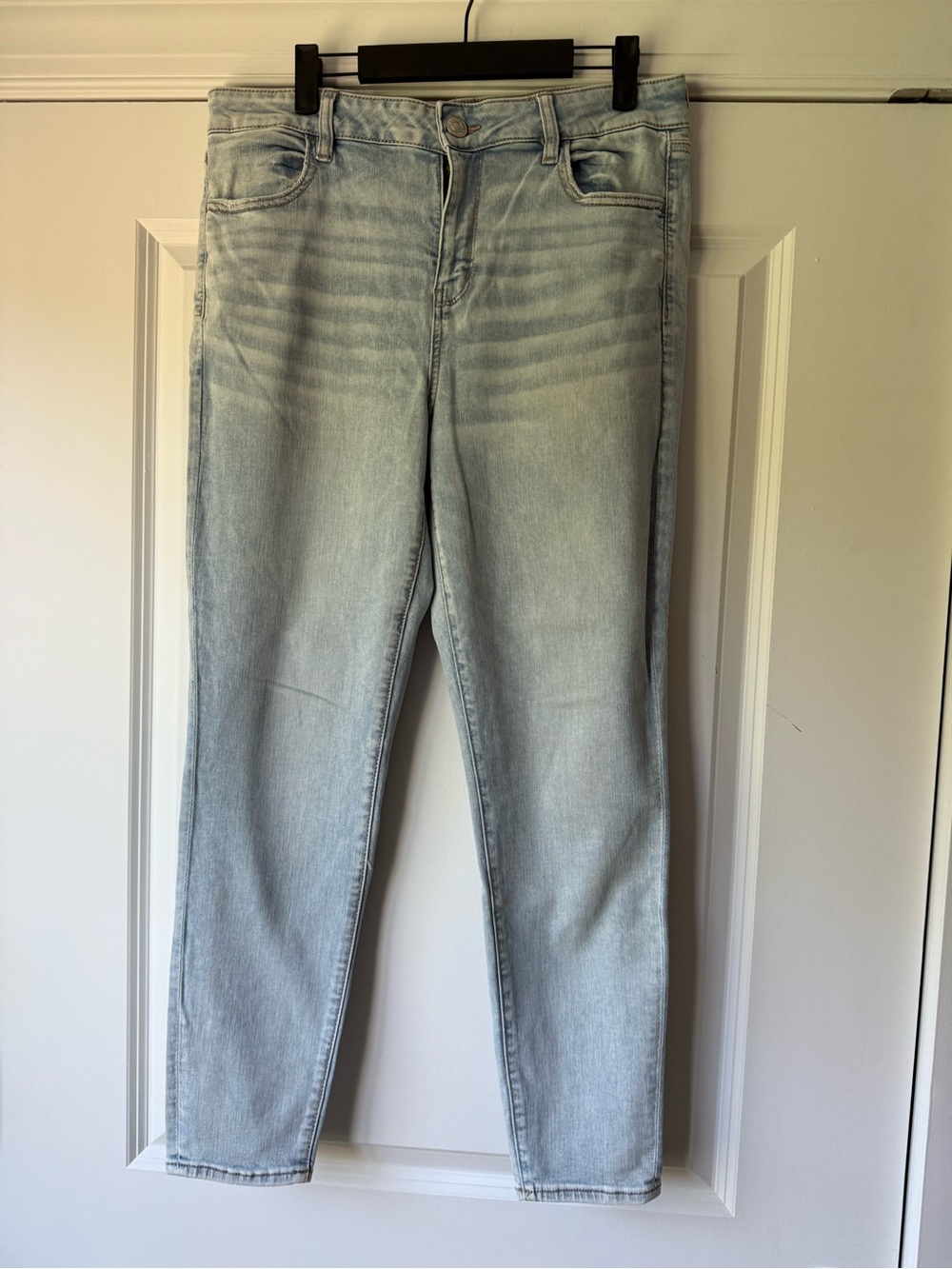 American Eagle Outfitters Light Blue High Rise Jegging, Size 16